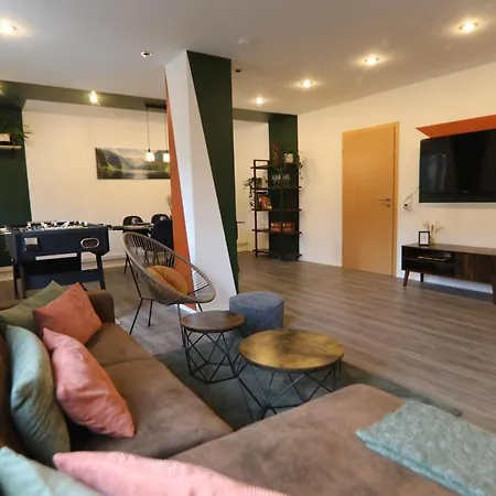Urban Lodge Erlangen I Superzentral I Free Parking I Wlan I Netflix Exterior photo