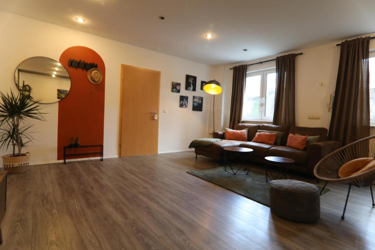 Urban I Superzentral I Free Parking I Wlan I Netflix Apartment Erlangen
